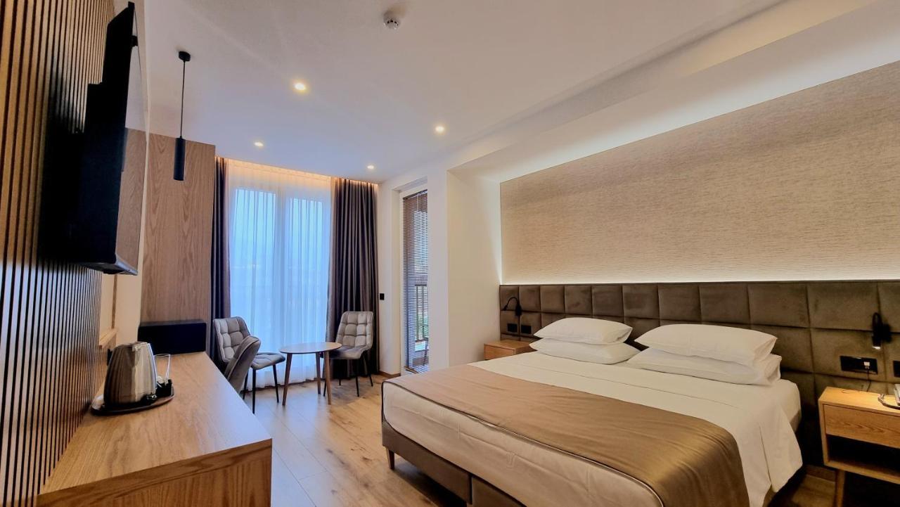 Sibb Hotel ติรานา ภายนอก รูปภาพ